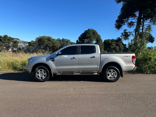Ford Ranger 3.2 Xlt Cab. Dupla 4x4 Aut. 4p