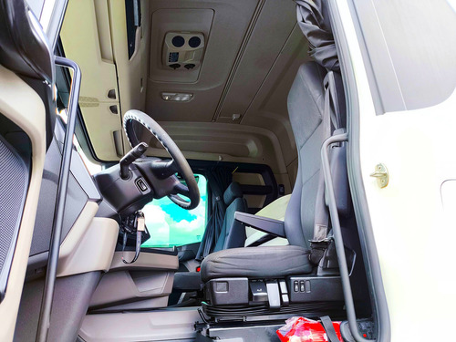 Scania R450 6x2 2019 Com Retarder E Bronzinamento Feito