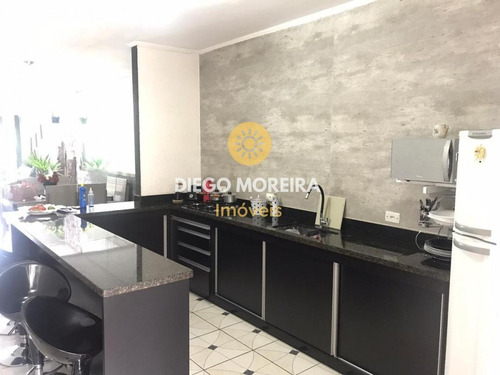 Imagem 11 de 15 de Casa Á Venda Em Terra Preta Com 3 Dormitórios - Próximo Ao Centro - Cs160