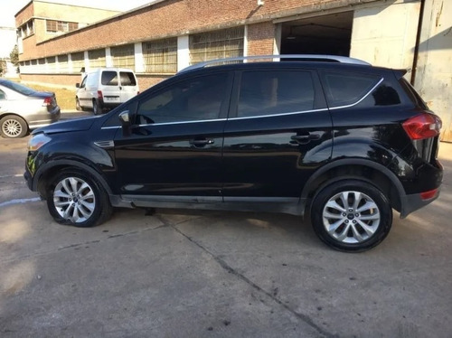 Imagen 2 de 9 de Ford Kuga Titanium 2.5t At