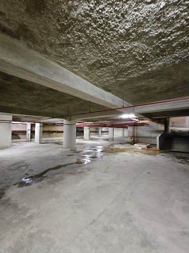 Edificio Comercial En Venta 3.400 M2 - Urb. Las Mercedes