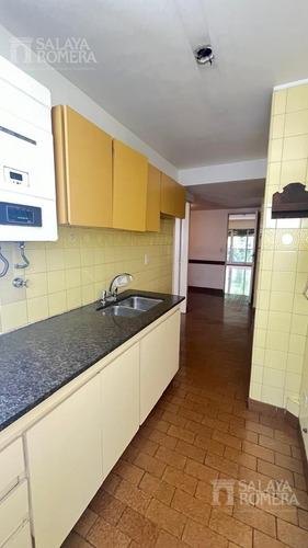 Venta - Semipiso Av Santa Fe 2 Dormitorios Y Dependencia