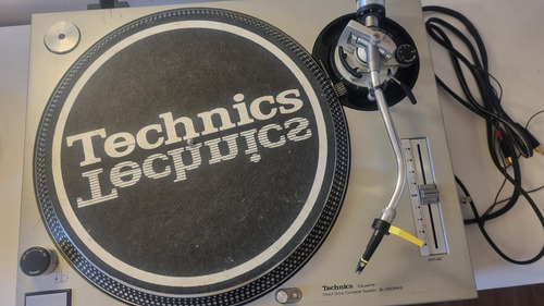 Pick-up Technics Sl 1200 Mk2 Com Case Cromada Prateado