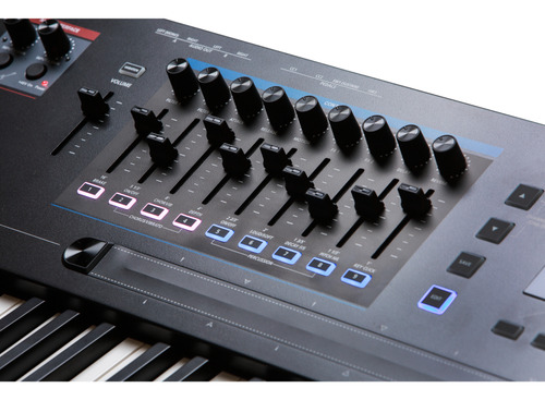 Workstation Synthesizers Kurzweil K2700 K2 Series 127/220V