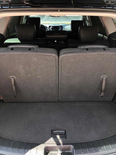 Imagen 7 de 15 de Hyundai Santa Fe 2018 3.4 Limited Tech At