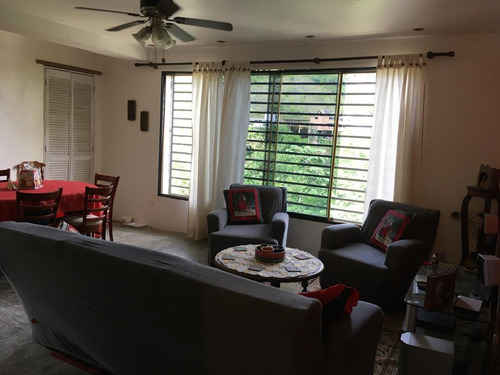 Se Vende Terreno En La Unión El Hatillo 725m2
