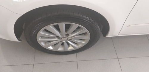 Volkswagen Voyage 1.0 Mi 8v Flex 4p Manual 2014/2014