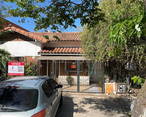 Chalet En Zona Centrica