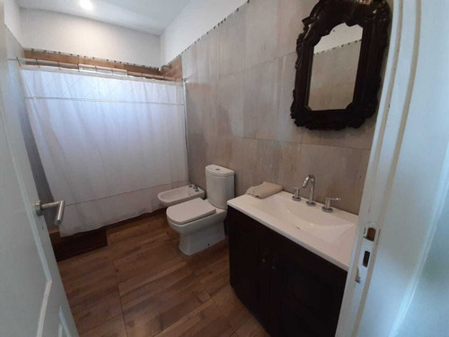 Casa En Venta A La Laguna En El Cantón, Escobar, G.b.a. Zona Norte