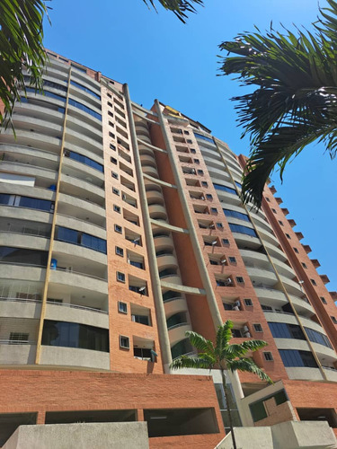 Precio De Oportunidad Apartamento En Venta El Parral Le Parc 228692