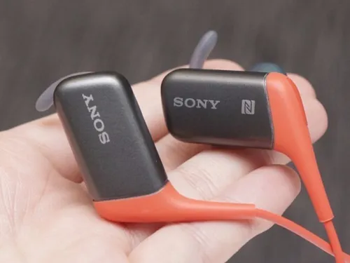 Sony MDRAS600BTD auriculares sin cable naranjas con micrófo