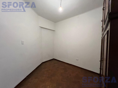 Venta De Casa 4 Ambientes Con Jardin Ideal Inversor En San Miguel Importante Lote