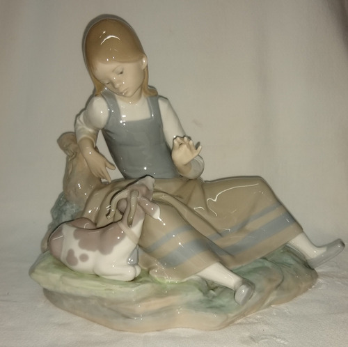 Figura Lladro Diseño Fulgencio Garcia Descatalogada Año 1981 (Usado)
