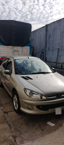 Peugeot 206 2008 1.9 Xt Premium