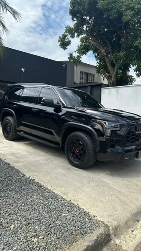Toyota Sequoia 3.5 V6 Capstone