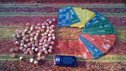 Buen Antiguo Juego De Loteria De Mesa Catrones Y Números