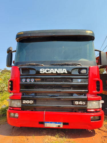 Scania P 260  2001  6x2   Carroceria   