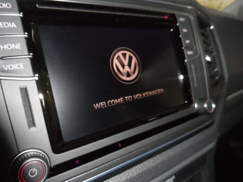 Imagen 13 de 25 de Volkswagen Amarok 2022 2.0 Cd Tdi 180cv 4x4 Highline At (gl)