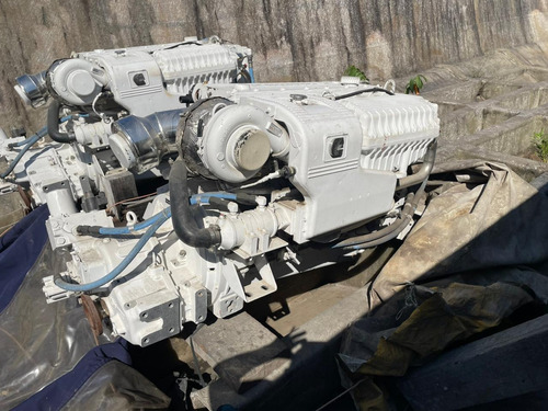 Motores Cummins 715 2x715 2016 Zero Sem Ativação. Caiera