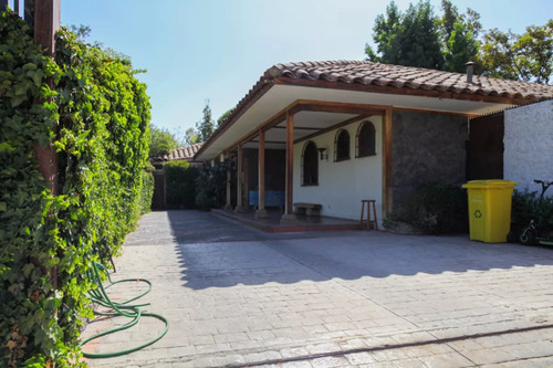 Linda Casa Chilena/gran Terreno De 1.000 Mt2/gino Girardi