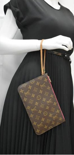 Pochette Louis Vuitton 100% Originales...