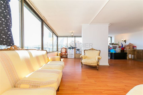 Imagen 4 de 23 de Departamento En Venta De 3 Dorm. En Providencia