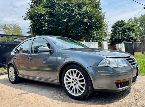 Volkswagen Bora 1.8 Highline T 180cv Cuero