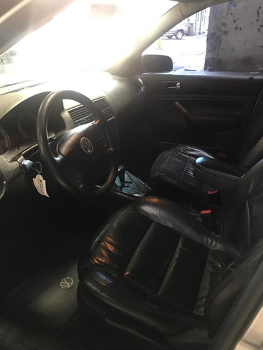Volkswagen Bora 1.8 T Highline Tiptr Cu