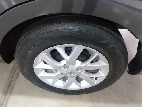 Nissan Versa 1.6 16v S Flexstart (flex)