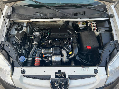 Imagen 19 de 21 de Peugeot Partner 2020 1.6 Hdi Confort