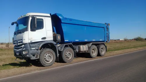 Mbenz Arocs 4845 8x4 Volcadora Baco Tatu Doble Diferenci