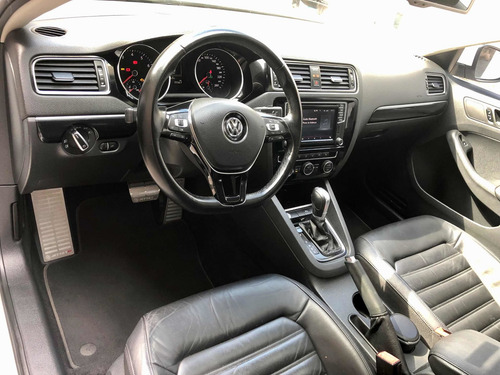 Imagem 8 de 10 de Volkswagen Jetta 2016 2.0 Tsi Highline 4p