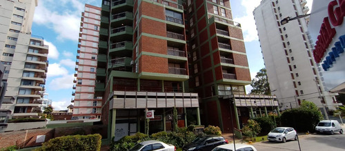 Venta Local Restaurado Con Privado Centro Pinamar