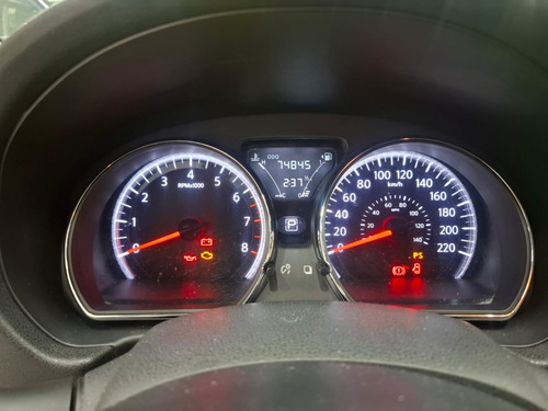 Nissan Versa 1.6 16V FLEXSTART UNIQUE 4P XTRONIC