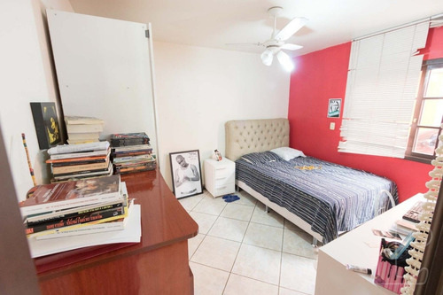 Casa Em Camaquã Com 5 Dormitórios - Lu268787