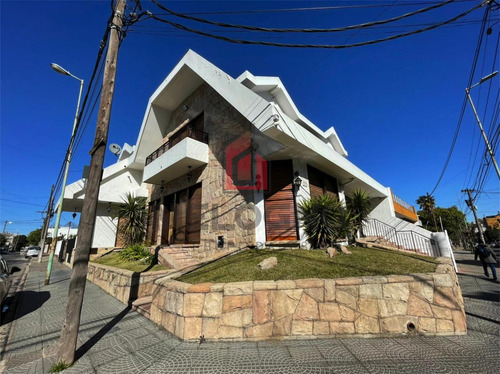 Casa En Venta - Moron