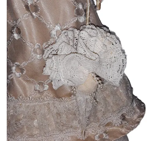 Bella Muñeca De Porcelana (Usado)