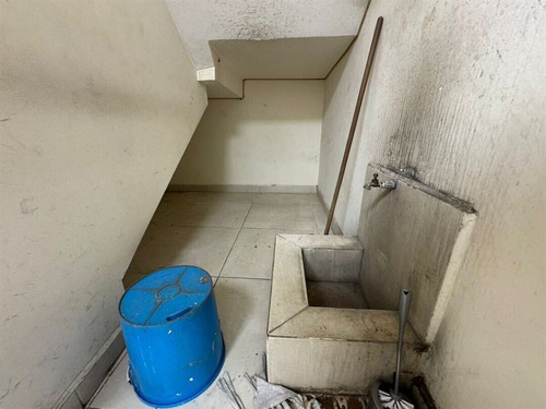 Bodega Comercial En Venta En Ave. Nogalar En San Nicolás
