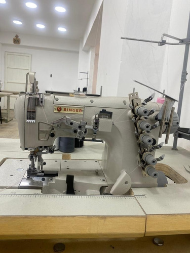 Maquina De Coser Industrail Singer Collaretera 522d