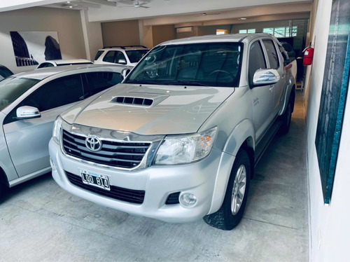 Toyota Hilux 3.0 Cd Srv Cuero I 171cv 4x4 2012