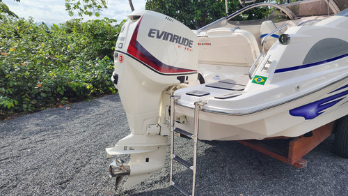 Focker 240 + Evinrude E-tec 300 Hp