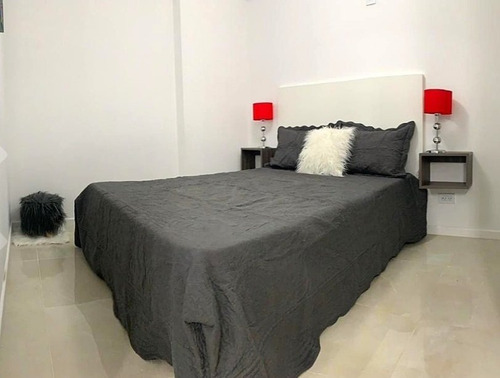Imagen 4 de 7 de Venta Departamento De 1 Ambiente Reciclado, Amoblado Y Equipado