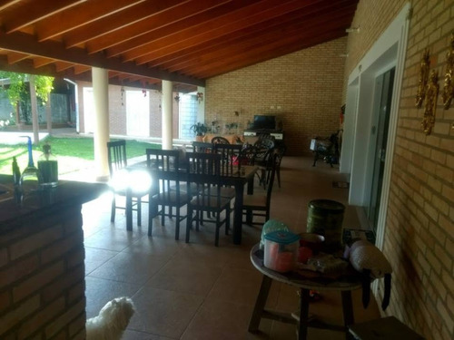 Venda - Casa Em Condomínio - Portal Dos Nobres - Americana - Sp - M0635