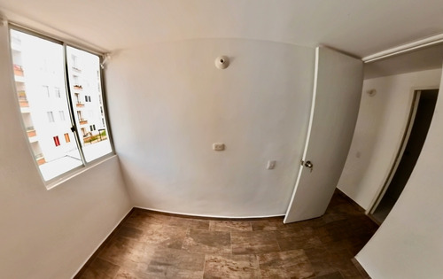 Imagen 12 de 20 de Apartamento Con Balcón Doble Cerca Al Parque Principal La Ceja