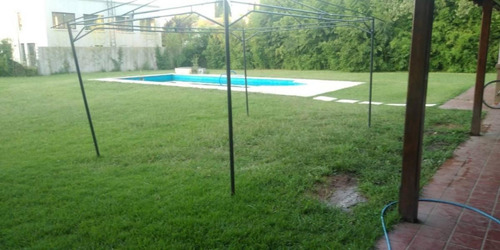 Imagen 9 de 30 de Casa 4 Amb. 2 Plantas, Lote 40x40. Piscina/jardín Bªla Celia