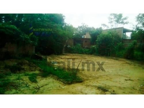 Imagen 1 de 9 de Venta Terreno 673 M² Col. Manuel Avila Camacho Poza Rica Veracruz, Se Encuentra Ubicado En La Calle Zacatecas # 320 De La Colonia Manuel Avila Camacho, Cuenta Con 673 M² Son 10 M. De Frente Por 44 M.