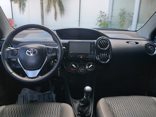 Toyota Etios 1.5 Sedan Xls 2016