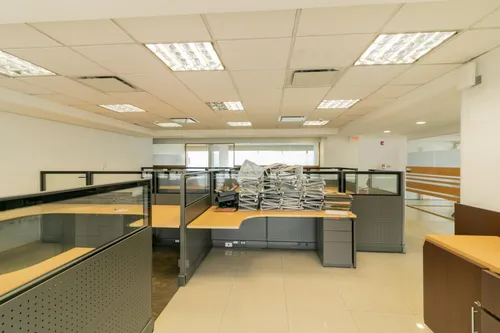 Oficina En Arriendo En Centro Internacional. Cod A1094008
