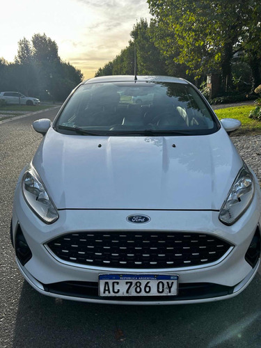 Ford Fiesta 1.6l Se Powershift