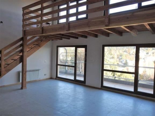 Departamento En Venta Ubicado En Centro De Bariloche, Bariloche